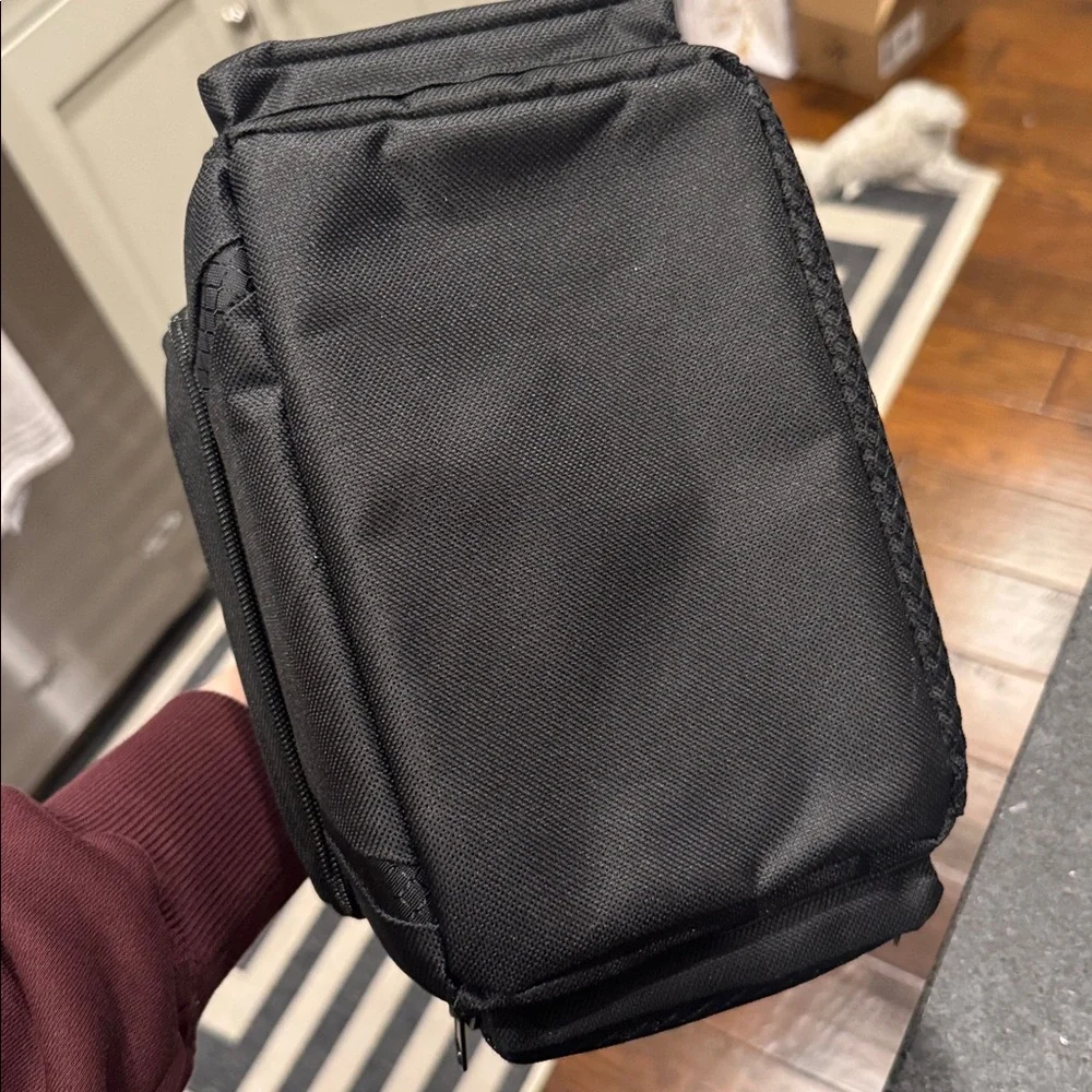 Vivitar DSLE/Camcorder Gadget Bag